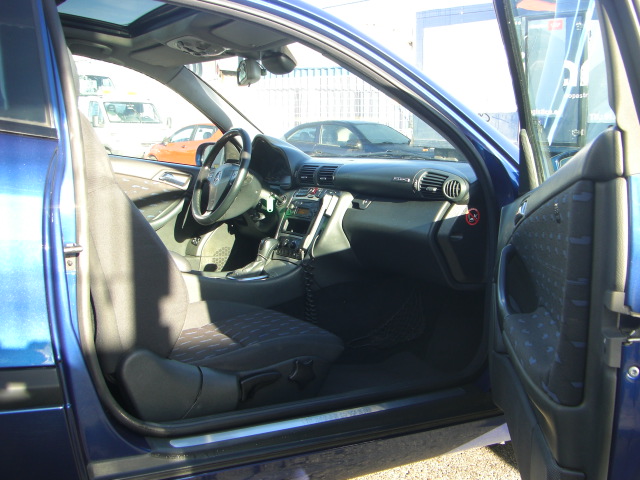 MERCEDES  BENZ C-200 I 2.0 KOMPRESOR 163CV