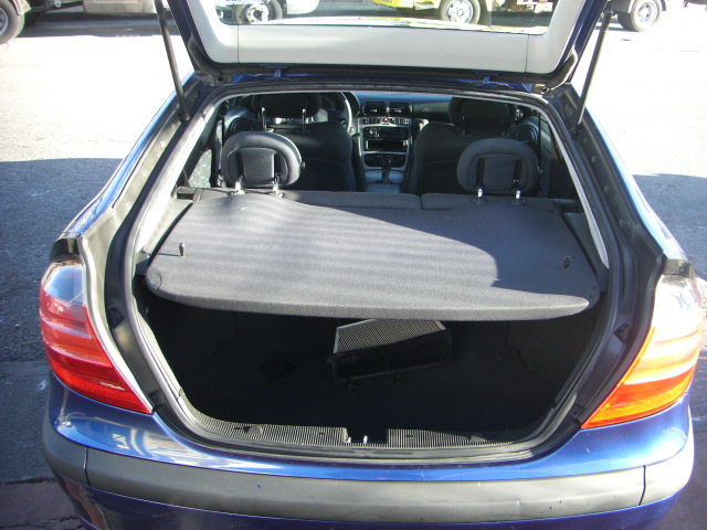 MERCEDES  BENZ C-200 I 2.0 KOMPRESOR 163CV