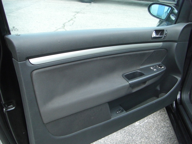 VOLKSWAGEN GOLF V 2.0 TDI 140CV