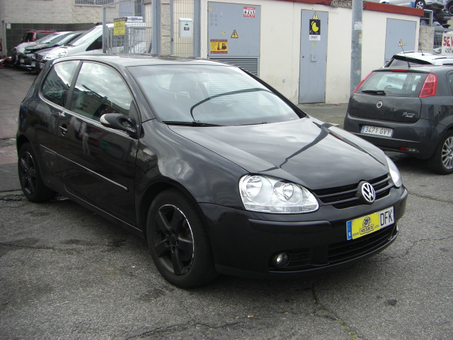 VOLKSWAGEN GOLF V 2.0 TDI 140CV