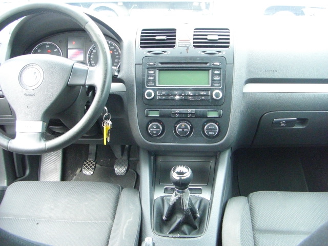 VOLKSWAGEN GOLF V 2.0 TDI 140CV