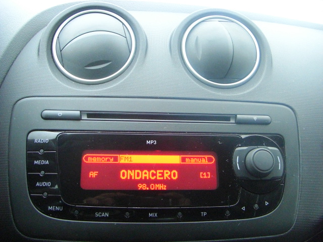 SEAT IBIZA 1.6 TDI 90CV 