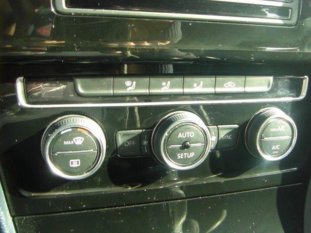 VOLKSWAGEN GOLF VII 2.0 TDI R LINE 150CV