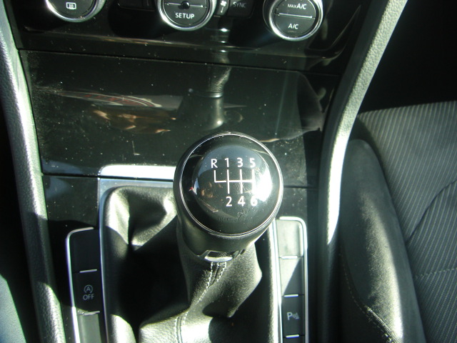 VOLKSWAGEN GOLF VII 2.0 TDI R LINE 150CV