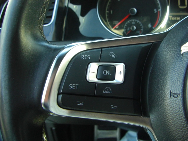 VOLKSWAGEN GOLF VII 2.0 TDI R LINE 150CV