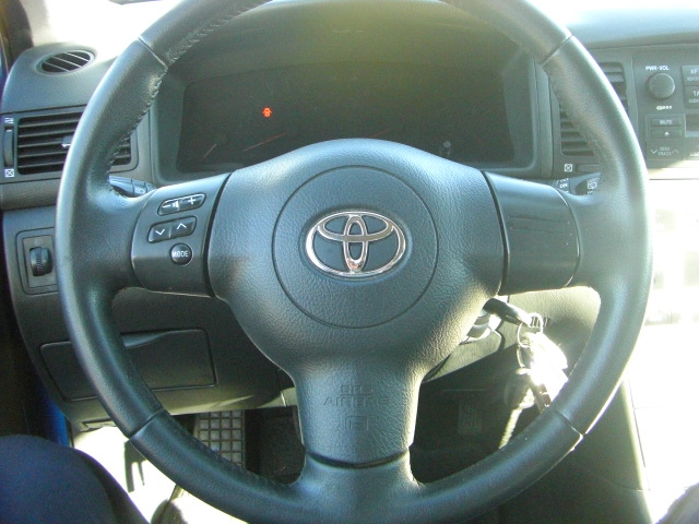 TOYOTA COROLLA 1.6 VVT-I 110CV