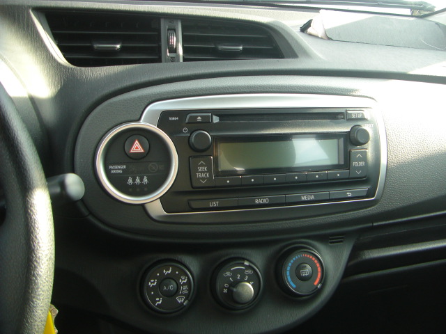 TOYOTA YARIS SOL 1.0 I 69CV