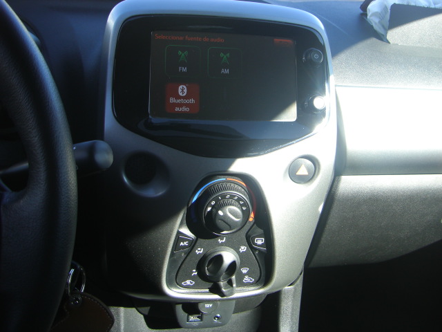 TOYOTA AYGO X PLAY 1.0 I 69CV AUTOMATICO