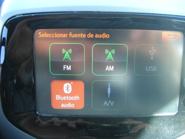 TOYOTA AYGO X PLAY 1.0 I 69CV AUTOMATICO