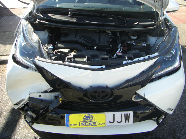 TOYOTA AYGO X PLAY 1.0 I 69CV AUTOMATICO