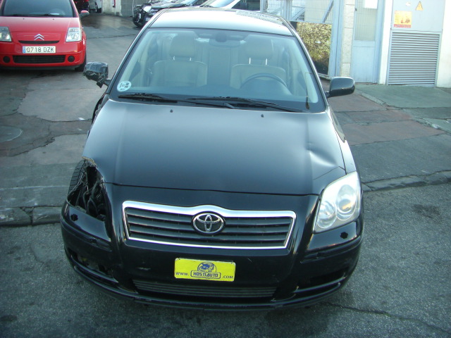 TOYOTA AVENSIS 2.0 VVT-I 147CV