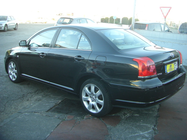 TOYOTA AVENSIS 2.0 VVT-I 147CV