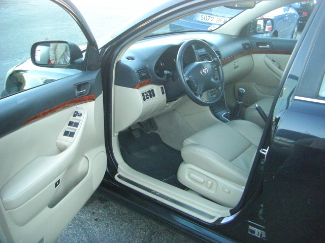 TOYOTA AVENSIS 2.0 VVT-I 147CV