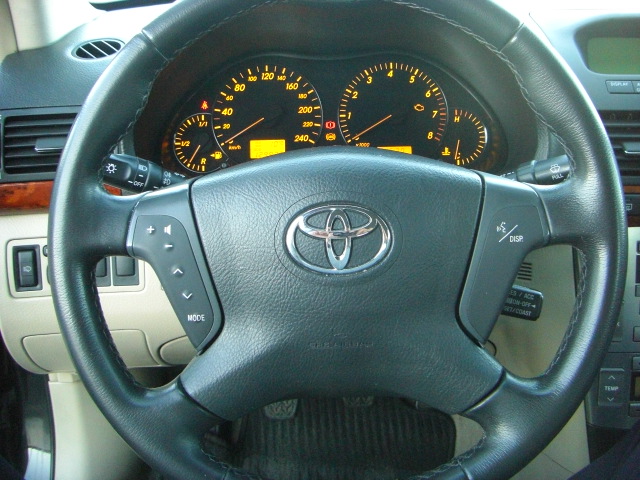 TOYOTA AVENSIS 2.0 VVT-I 147CV