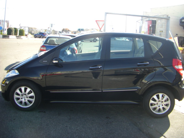 MERCEDES BENZ CLASE A 170 i 1.7 116CV AUTOMATICO