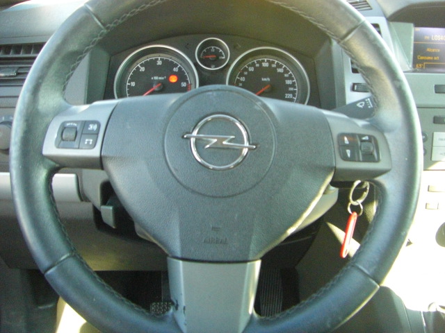 OPEL ZAFIRA 1.9 TDCI 150CV 7 PLAZAS