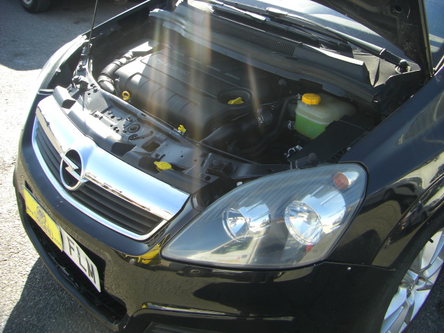OPEL ZAFIRA 1.9 TDCI 150CV 7 PLAZAS