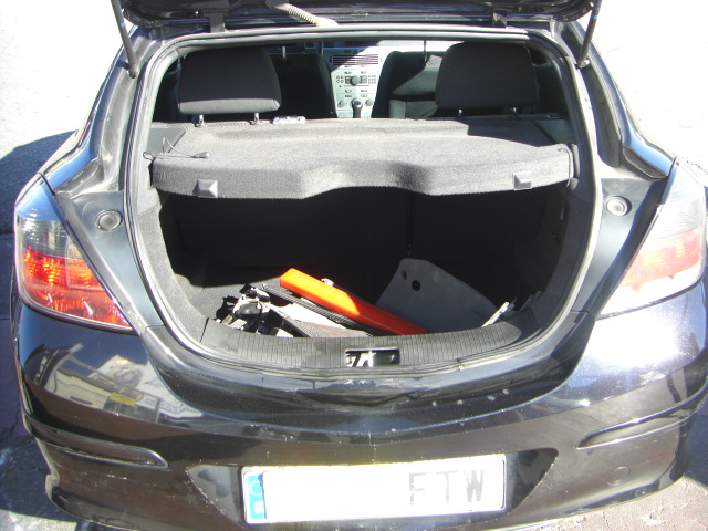 OPEL ASTRA GTC i 1.6 105CV