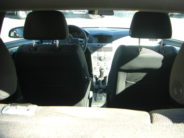 OPEL ASTRA GTC i 1.6 105CV