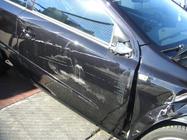 OPEL ASTRA GTC i 1.6 105CV