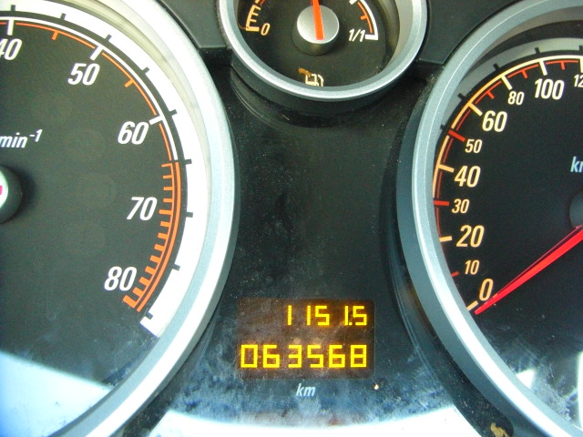 OPEL ASTRA GTC i 1.6 105CV