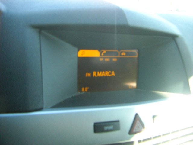 OPEL ASTRA GTC i 1.6 105CV