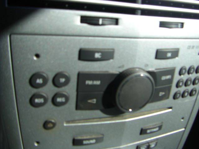 OPEL ASTRA GTC i 1.6 105CV