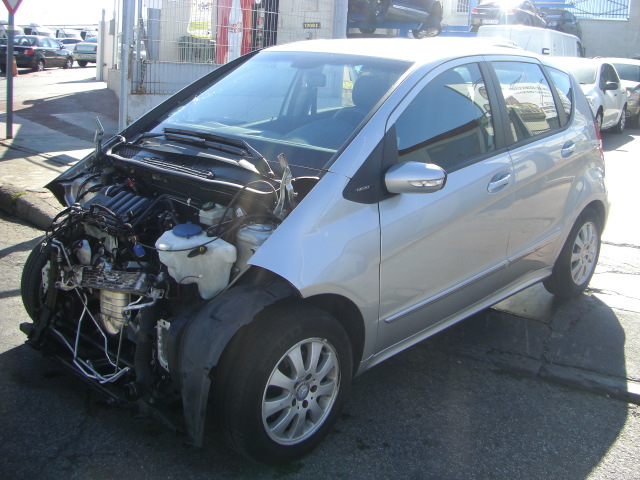 MERCEDES BENZ CLASE A 180 CDI 110CV AUTOMATICO