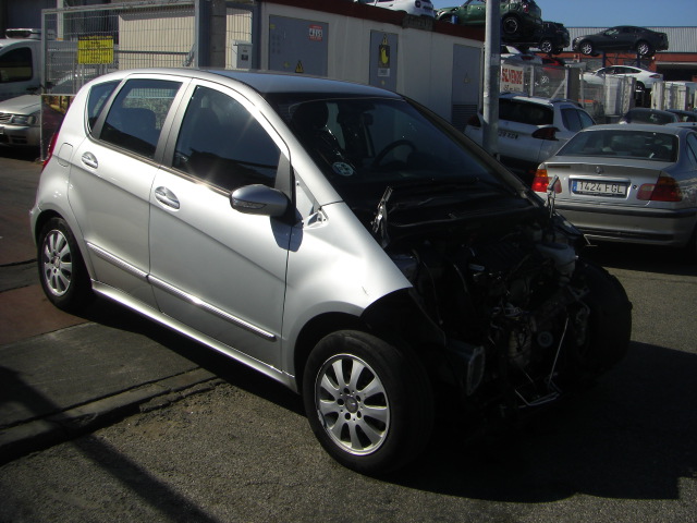 MERCEDES BENZ CLASE A 180 CDI 110CV AUTOMATICO