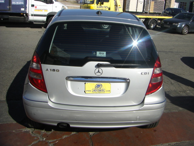 MERCEDES BENZ CLASE A 180 CDI 110CV AUTOMATICO