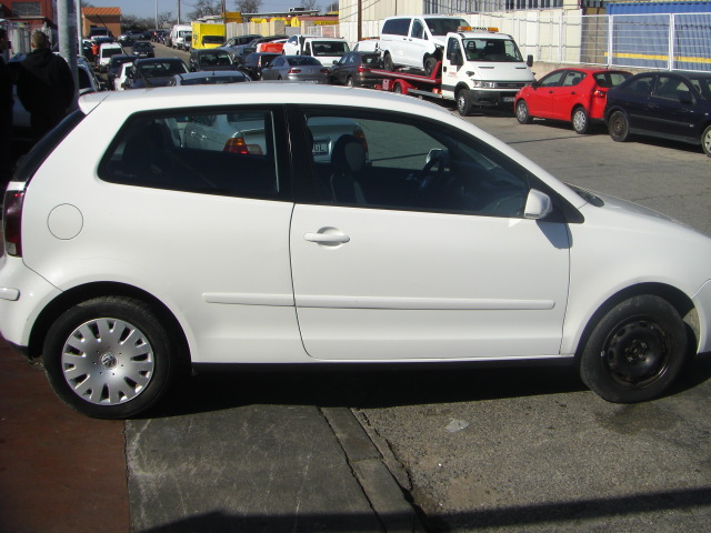 VOLKSWAGEN POLO 1.9 TDI 100CV