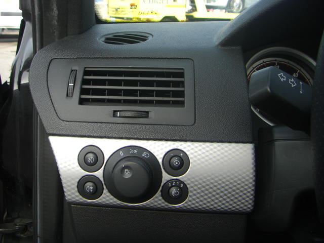 OPEL ASTRA GTC 1.9CDTI 120CV