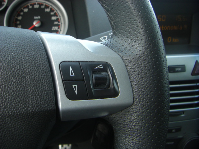 OPEL ASTRA GTC 1.9CDTI 120CV