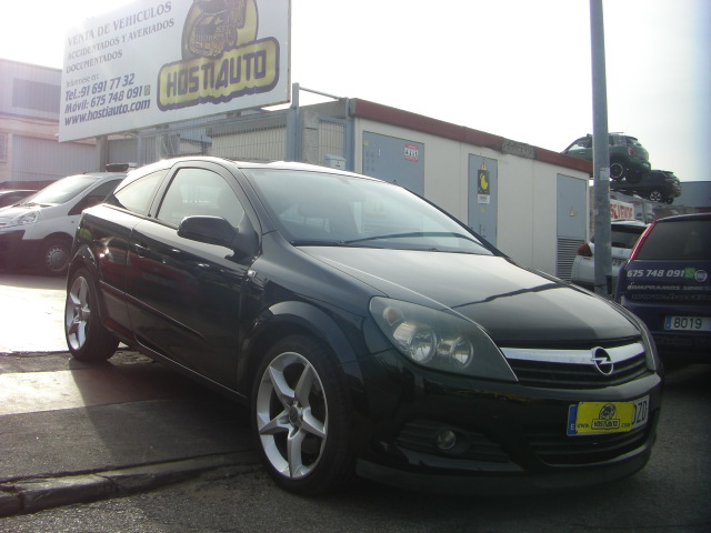 OPEL ASTRA GTC 1.9CDTI 120CV