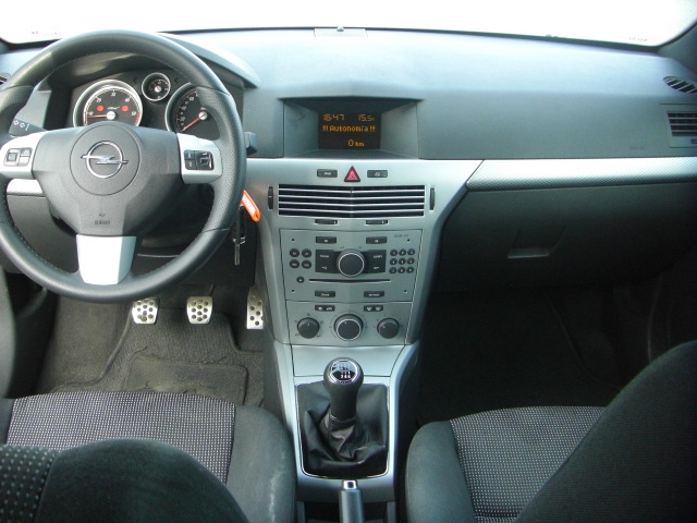 OPEL ASTRA GTC 1.9CDTI 120CV