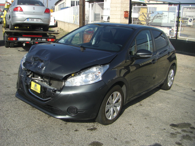 PEUGEOT 208 1.4 HDI 68CV ACTIVE