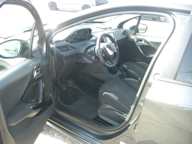 PEUGEOT 208 1.4 HDI 68CV ACTIVE