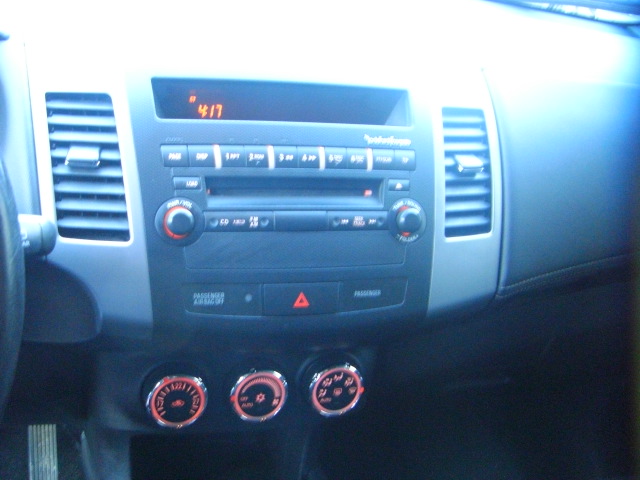 MITSUBISHI OUTLANDER 2.2 DID 176CV 7 PLAZAS