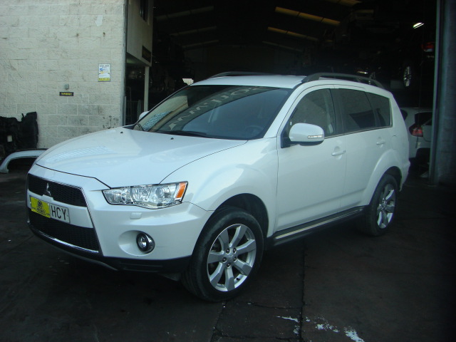 MITSUBISHI OUTLANDER 2.2 DID 176CV 7 PLAZAS