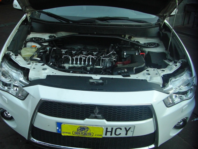 MITSUBISHI OUTLANDER 2.2 DID 176CV 7 PLAZAS