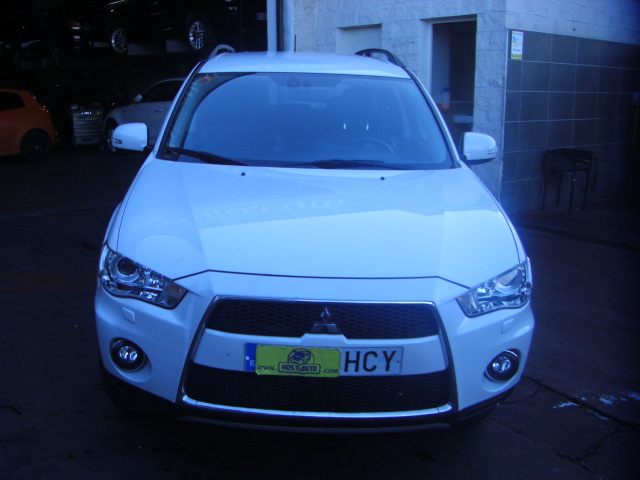 MITSUBISHI OUTLANDER 2.2 DID 176CV 7 PLAZAS