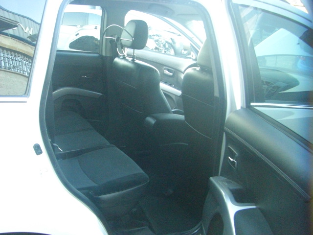 MITSUBISHI OUTLANDER 2.2 DID 176CV 7 PLAZAS