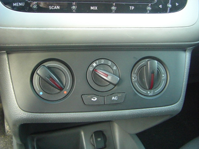 SEAT IBIZA 1.4 TDI 80CV