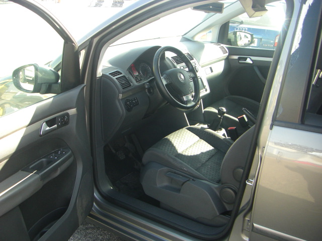 VOLKSWAGEN TOORAN 1.9 TDI 105CV