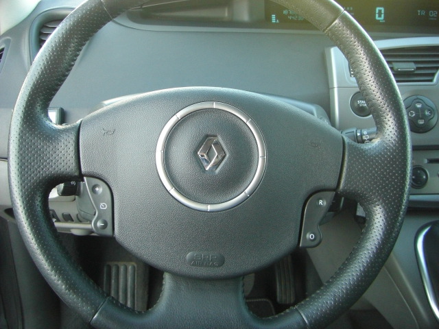 RENAULT MEGANE SCENIC 1.5 DCI 105CV