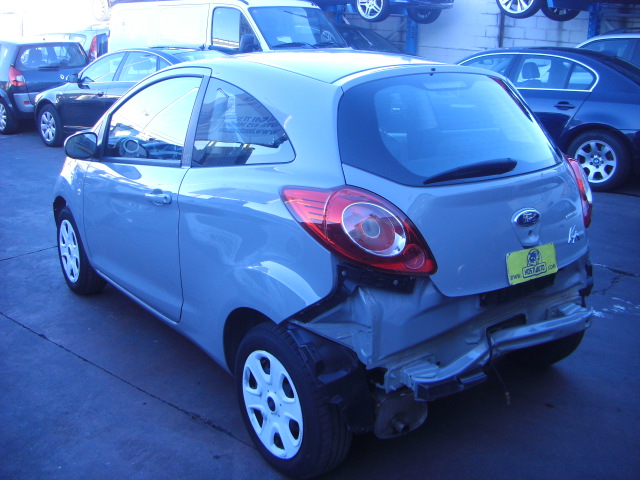 FORD KA 1.2 i 70CV
