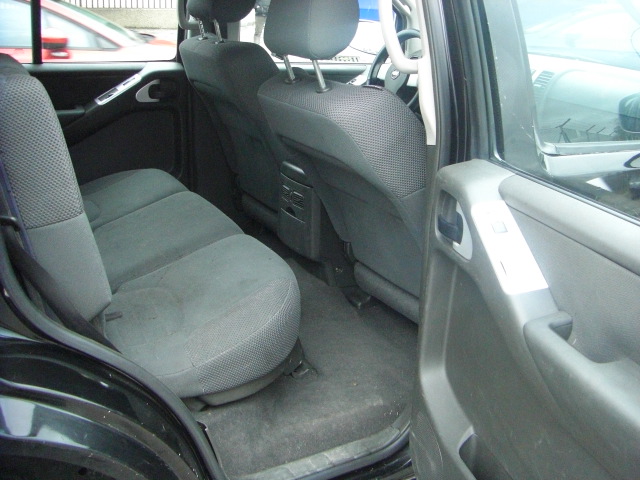 NISSAN PATHFINDER 2.5 D 175CV 4X4 7 PLAZAS