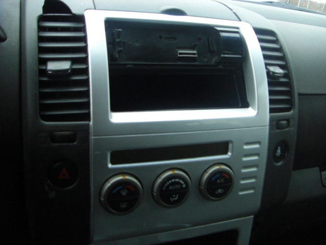 NISSAN PATHFINDER 2.5 D 175CV 4X4 7 PLAZAS