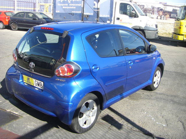 TOYOTA AYGO 1.0 i 68CV