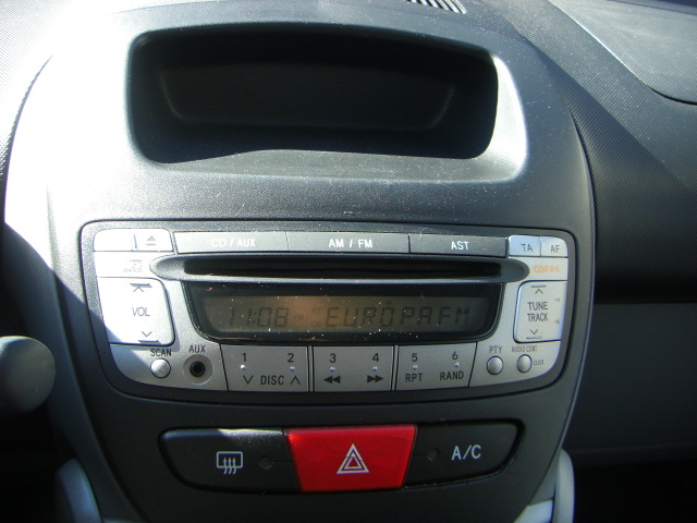 TOYOTA AYGO 1.0 i 68CV